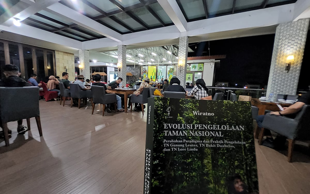 Bedah Buku "Evolusi Pengelolaan Taman Nasional" Sumbangsih Besar Terhadap Konservasi Alam di Indonesia